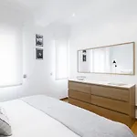 Principe De Vergara Apartment By Flatsweethome